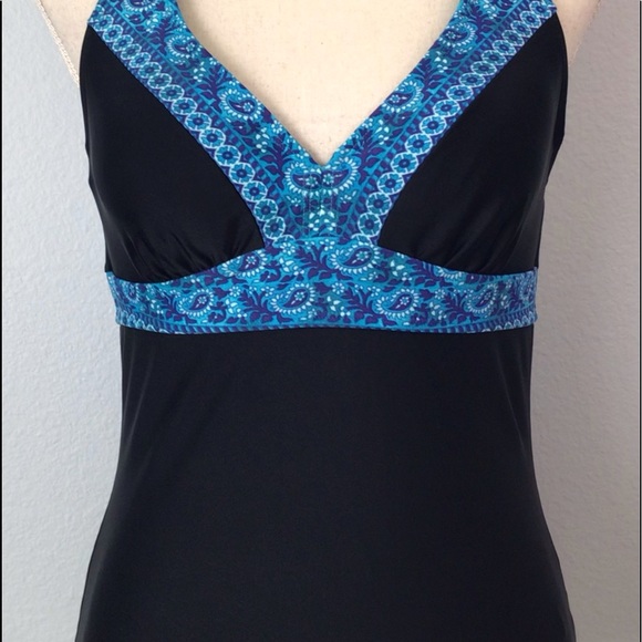 Athleta Halter Tankini Top - Picture 2 of 8